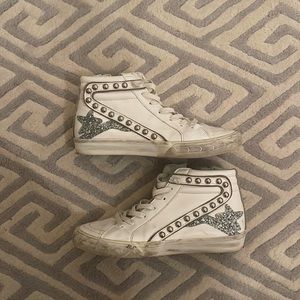 Vintage Havana White Sneakers with Star (size 7)